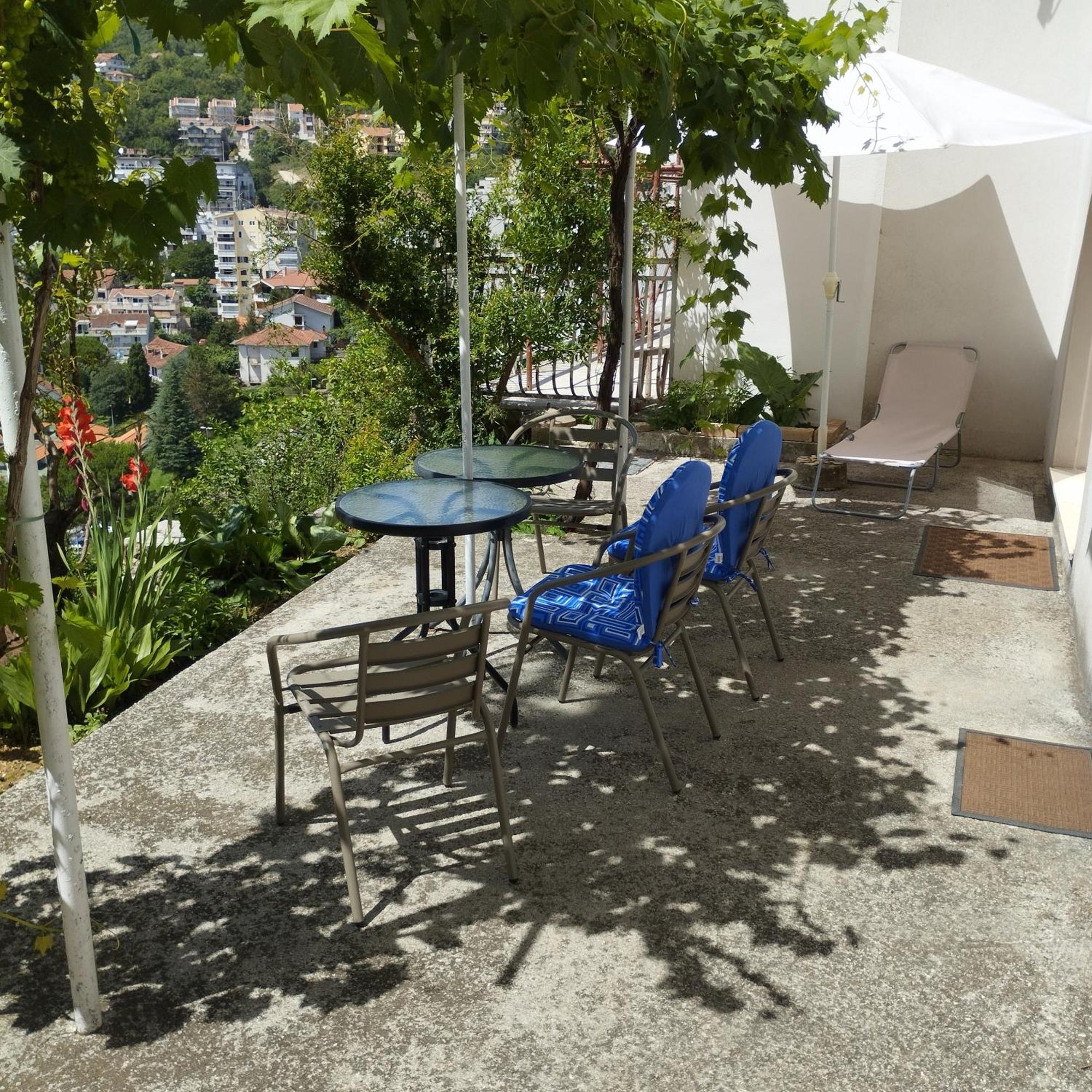 Apartmani Lovor Herceg Novi Oda fotoğraf